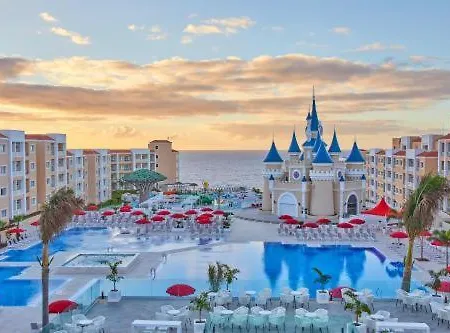 호텔 Bahia Principe Explore Fantasia 산미겔데아보나
